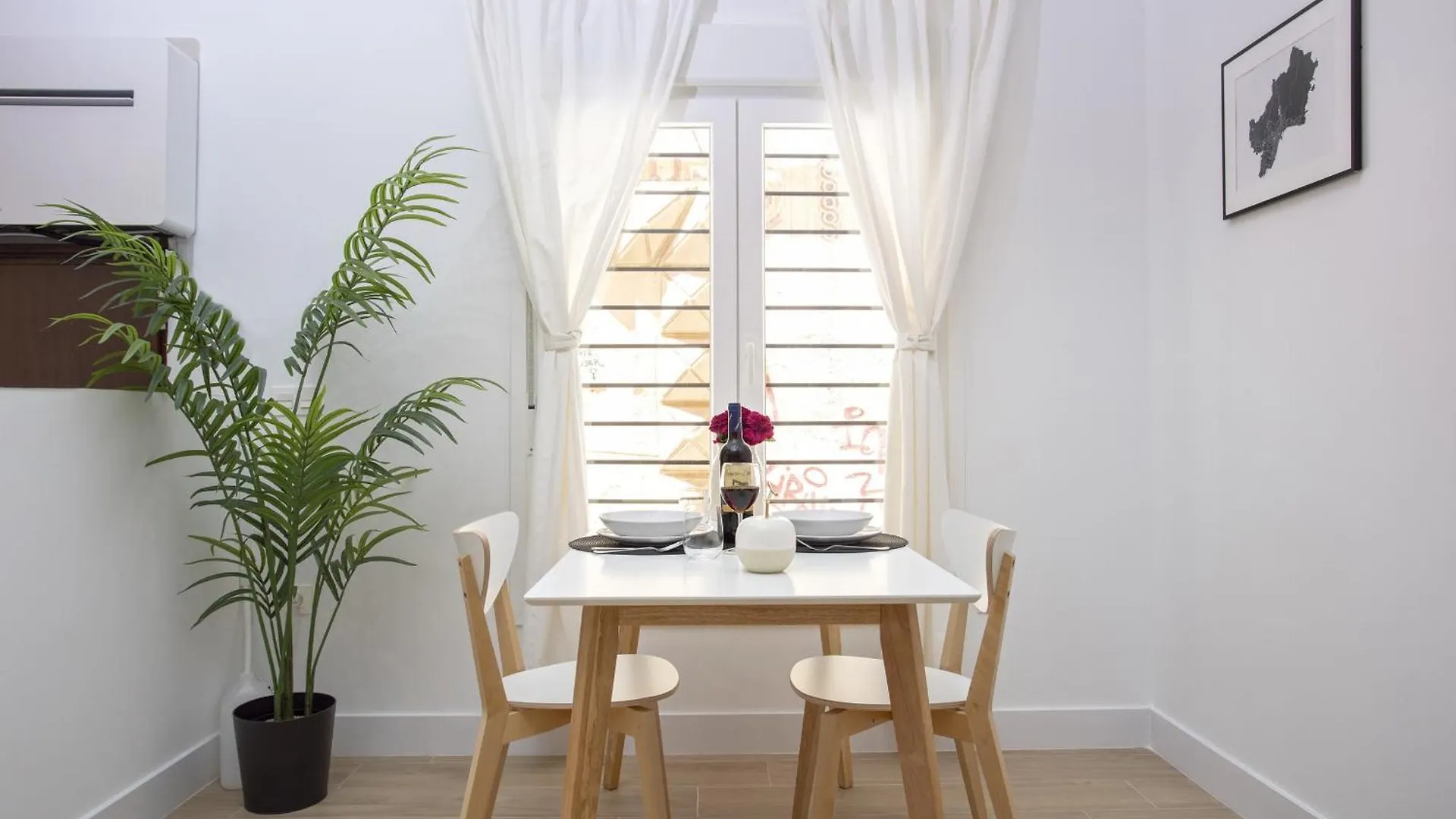 -Malagasunapts- Citycenter Spacious Studio 0*, Malaga Spain