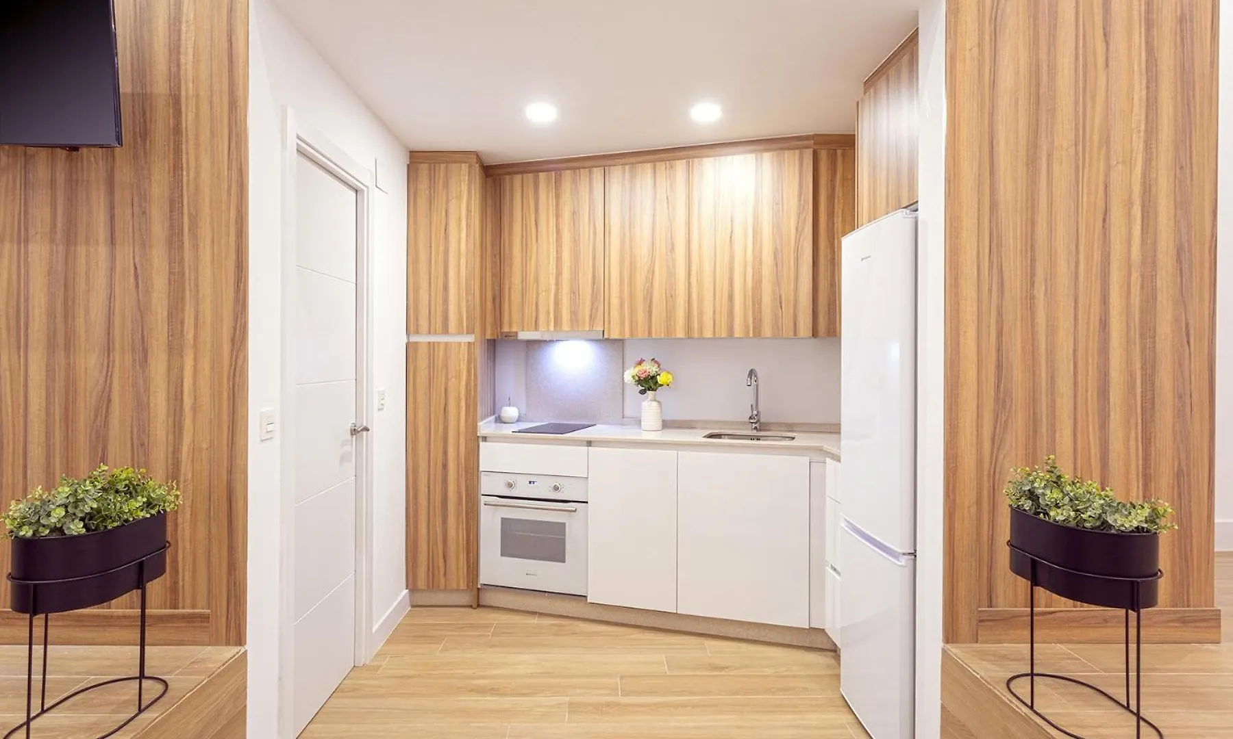 Lägenhet -Malagasunapts- Citycenter Spacious Studio