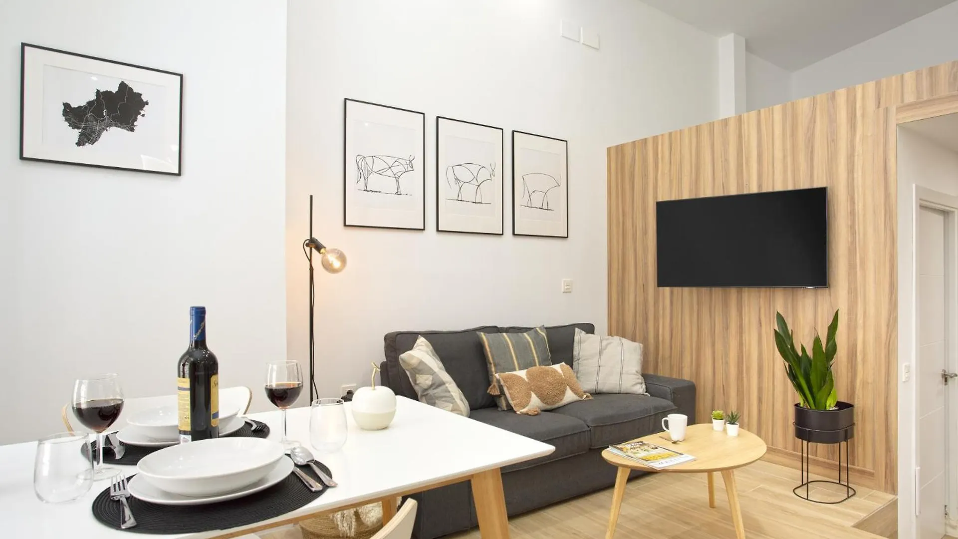 -Malagasunapts- Citycenter Spacious Studio